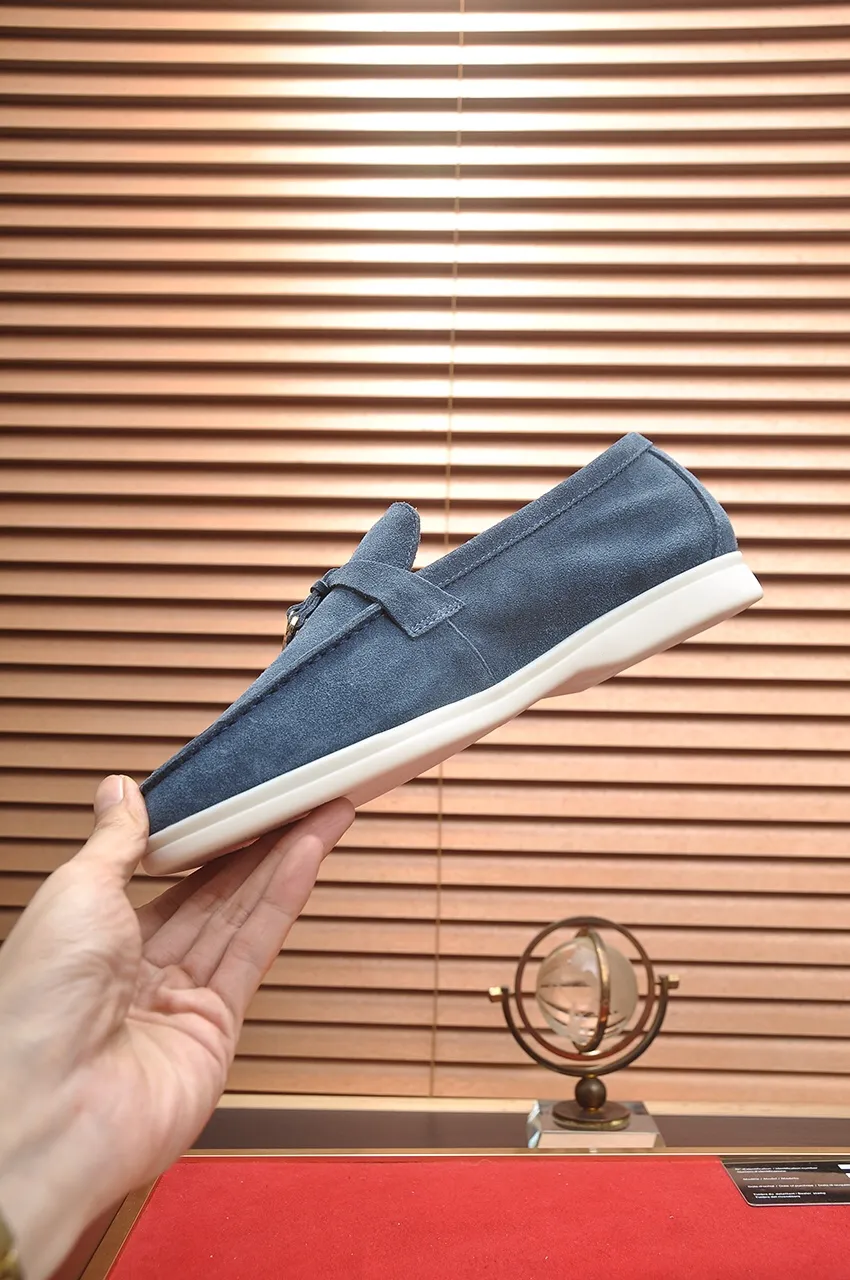 Men's shoes 💰400💶[𝐥𝐨𝐫𝐨 𝐏𝐢𝐚𝐧𝐚] [Couple model] High-end quality, affordable price, LP classic loafers, Italian treasure brand, the only brand that can match Hermès! Only after wearing it do we know that we can’t live up to our feet. Women’s code: 35-40 (customized sizes 34, 41, 42 are non-returnable) Men’s code: 38-44 (customized 45, 46, 47, 48 are non-refundable) Fabric: Customized imported cashmere Lining: Customized imported fetal cowhide Foot: Imported benzene-dyed calfskin Outsole: Exclusive original glass rubber outsole